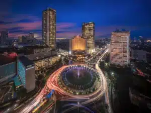 Pemandangan malam Jakarta dari rooftop