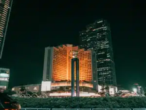 sewa mobil mudah jakarta Cityscape Jakarta malam hari